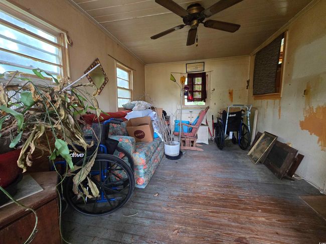 View of sunroom / solarium | Image 6