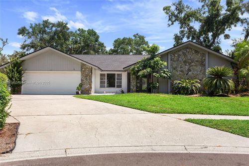 2103 Doefield Ct, Valrico, FL, 33596-5614 | Card Image