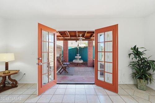 2852 W Sheryl Drive, Tucson, AZ, 85713 | Card Image