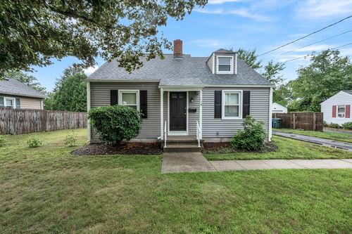 118 Pilgrim Rd, Springfield, MA, 01118-1416 | Card Image