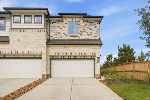 106 W Coralburst Loop, Montgomery, TX, 77316-3295 | Card Image