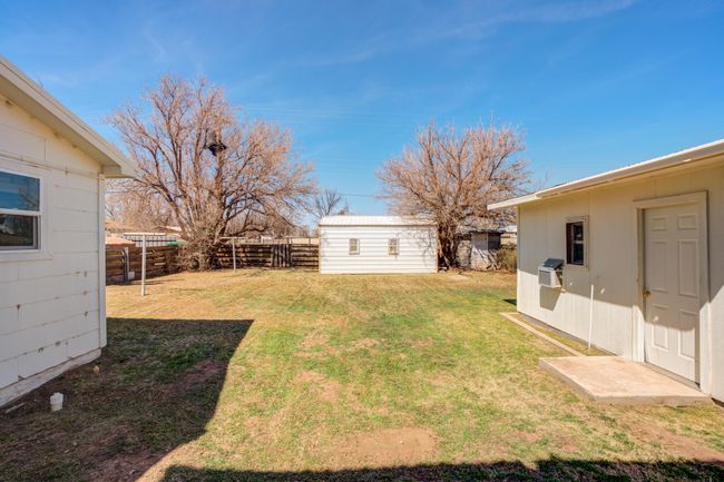505 W 7 Th St, House other with 4 bedrooms, 3 bathrooms and null parking in Idalou TX | Image 38