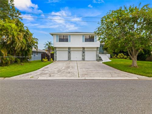 1731 Clearwater Harbor Dr, Largo, FL, 33770-4512 | Card Image