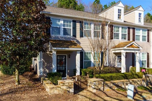 201 River Green Ave, Canton, GA, 30114-5846 | Card Image
