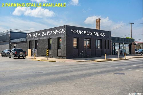 2005 8th Ave, Regina, SK, S4R7B2 | Card Image