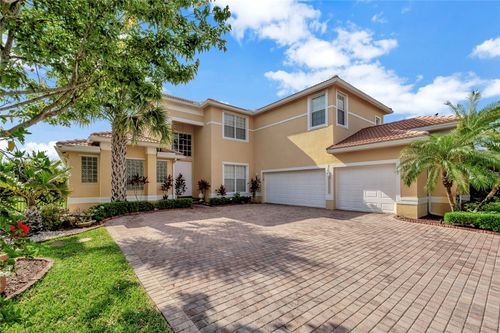 2355 Little Eagle Ln Sw, Vero Beach, FL, 32962-8601 | Card Image