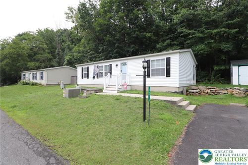 1215 Blue Mountain Cir, Saylorsburg, PA, 18353-7743 | Card Image