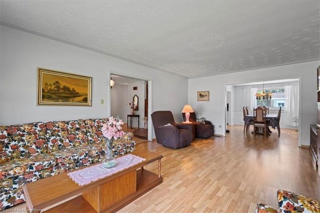 4054 Weimar Line, House other with 4 bedrooms, 4 bathrooms and 10 parking in Wellesley ON | Image 13