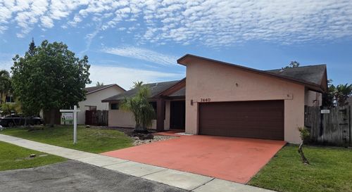 7440 Nw 42nd Ct, Lauderhill, FL, 33319-3928 | Card Image