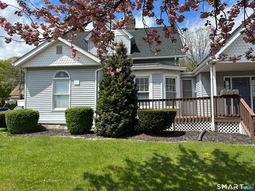 1810 Dixwell Ave, Hamden, CT, 06514-3105 | Card Image