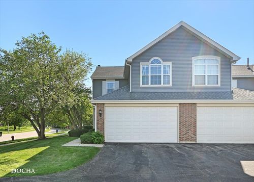 39 S Oakhurst Dr, Aurora, IL, 60504-6701 | Card Image