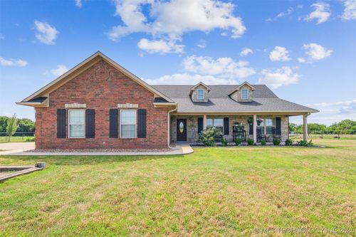 11160 N County Road 3370, Stratford, OK, 74872-8269 | Card Image