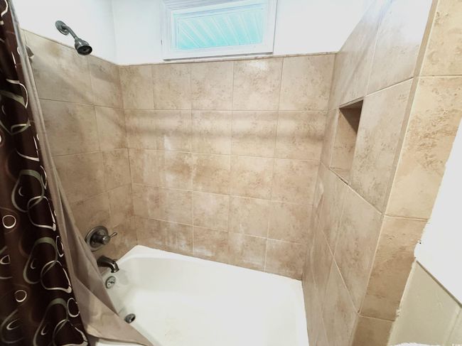 1803 School Dr, House other with 2 bedrooms, 1 bathrooms and 3 parking in Scranton SC | Image 27