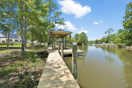 92 Waterside Lane, Freeport, FL, 32439 | Card Image