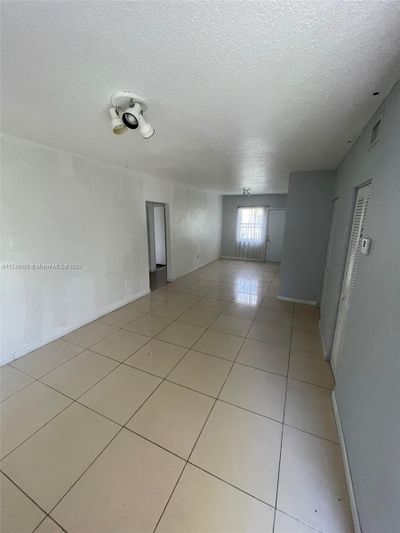 443 - 443 Nw 83rd St, Condo with 2 bedrooms, 1 bathrooms and null parking in Miami FL | Image 2