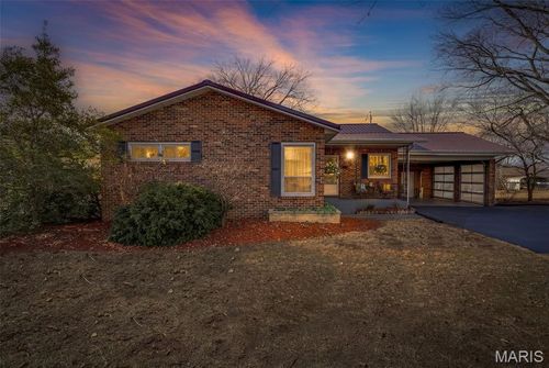 303 N Carter St, Desloge, MO, 63601-2901 | Card Image