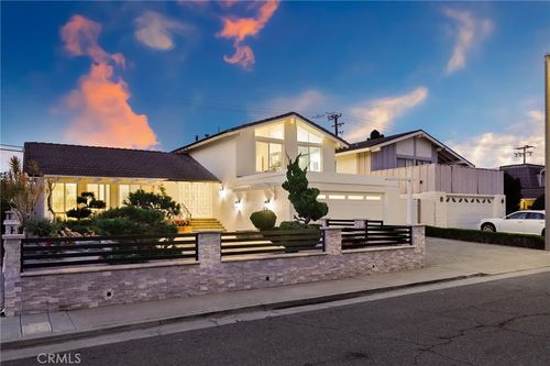 5911 Langport Cir, Huntington Beach, CA, 92649 | Card Image