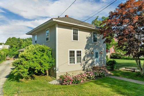 5 Brummitt Ct, Wolfeboro, NH, 03894-4358 | Card Image