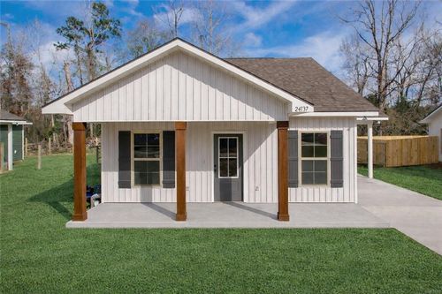 24137 John Mckinney Rd, Springfield, LA, 70462-9044 | Card Image