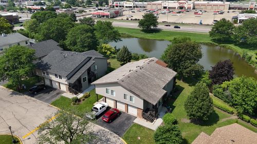 unit-2-7526 Bristol Ln, Hanover Park, IL, 60133-2589 | Card Image