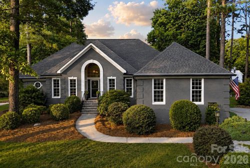133 Lake Pine Rd, Mooresville, NC, 28117-7476 | Card Image