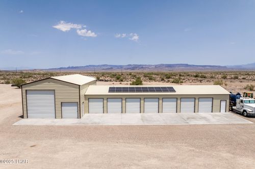 8089 N Wagon Wheel Dr, Lake Havasu City, AZ, 86404 | Card Image