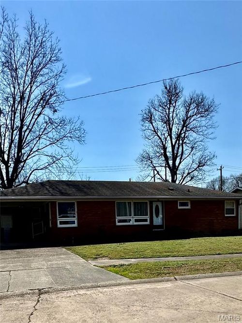 121 Saint Mark Ln, New Madrid, MO, 63869-1205 | Card Image