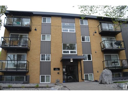 301-11325 103 Ave Nw, Edmonton, AB, T5K0S3 | Card Image