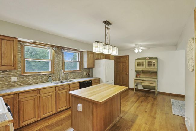 131 Donerail Dr Sw, House other with 4 bedrooms, 3 bathrooms and null parking in Pataskala OH | Image 25