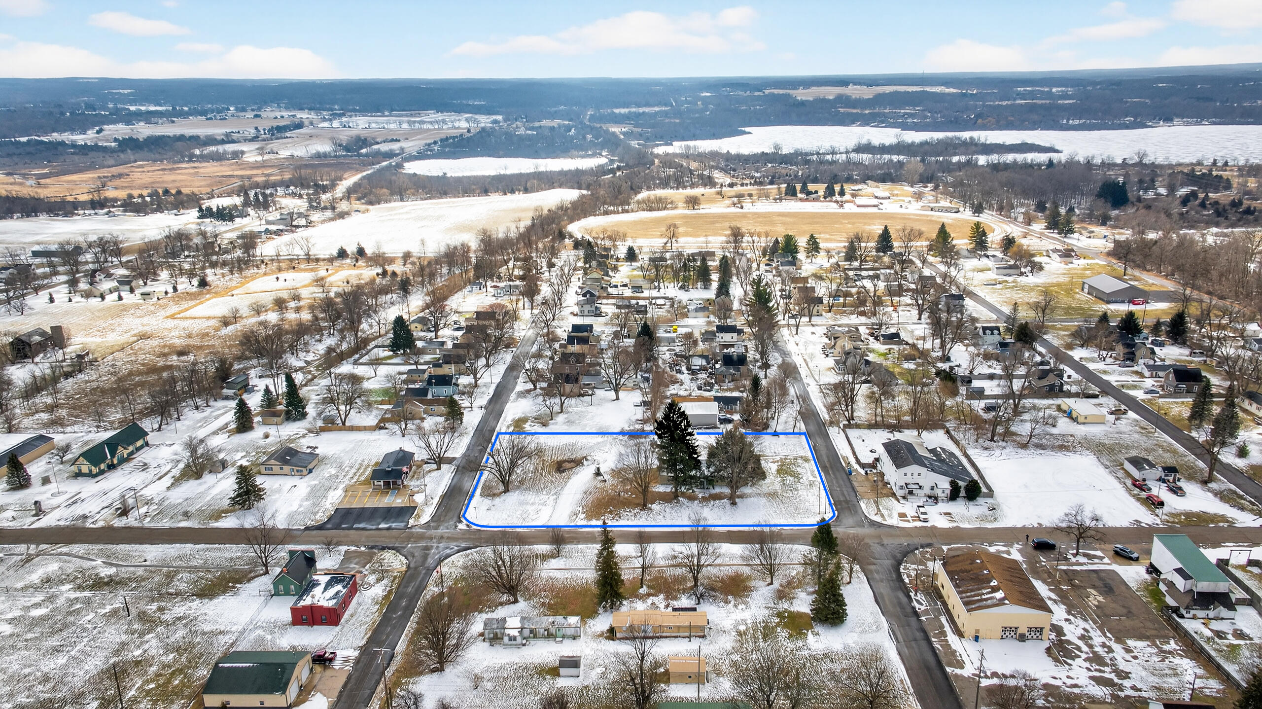 Commercial Sale in Cement City 2