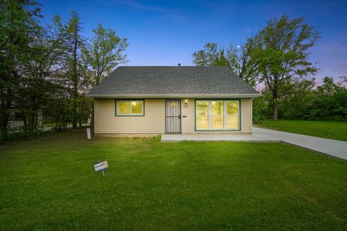 202 Allegheny St, Park Forest, IL, 60466-1427 | Card Image