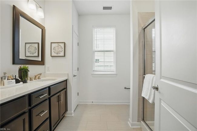 637 Middleton Way, House other with 5 bedrooms, 4 bathrooms and null parking in Chesapeake VA | Image 21