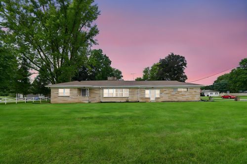 1017 Newark Rd, Mount Vernon, OH, 43050-4640 | Card Image