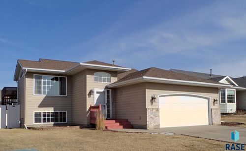 7328 W 51st St Street, Sioux Falls, SD, 57105 | Card Image