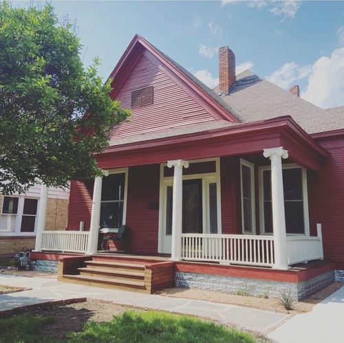 917 Sunset Ave, Dallas, TX, 75208-5058 | Card Image