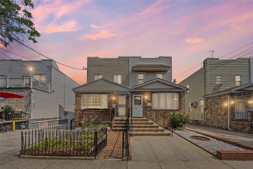 15039 Coolidge Ave, Jamaica, NY, 11432-1621 | Card Image
