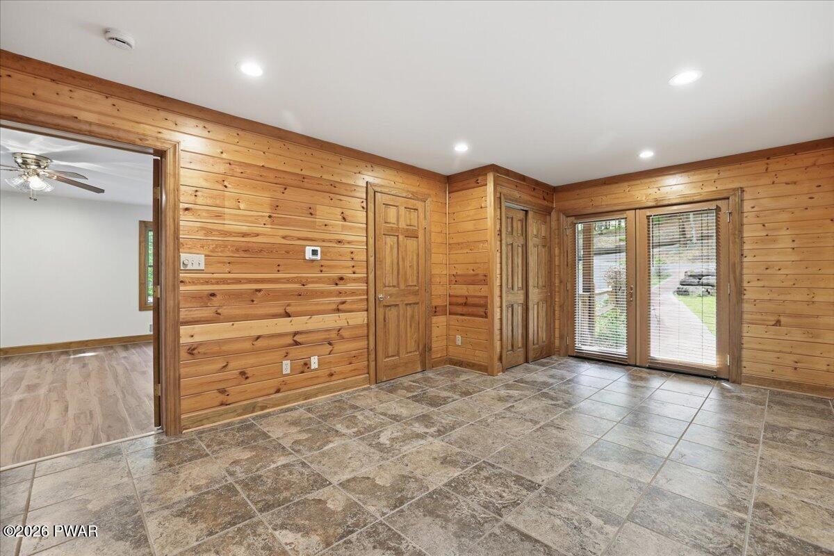 Residential in Greentown 4
