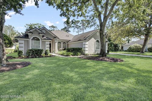 1877 Blue Heron Ln, Jacksonville Beach, FL, 32250-2562 | Card Image