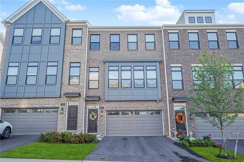 22-22 Edmund Way, Middletown, NJ, 07748-3574 | Card Image