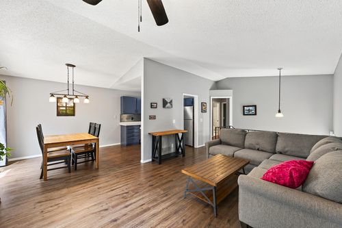 4525 Churchill St, Shoreview, MN, 55126-2203 | Card Image