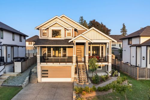 8394 Mctaggart St, Mission, BC, V2V0G3 | Card Image
