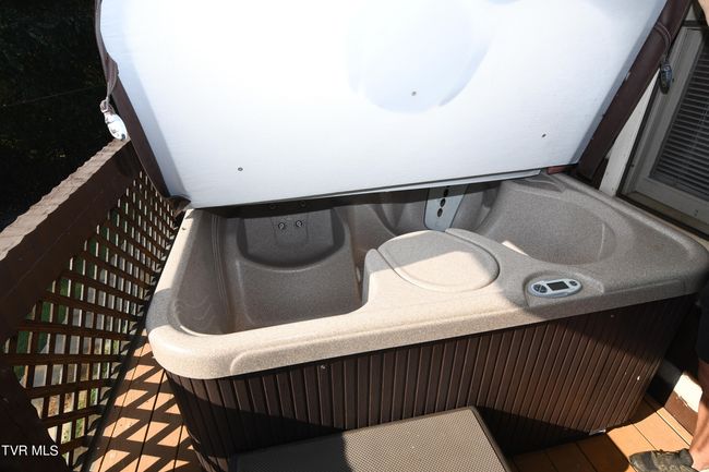 inside the hot tub | Image 86