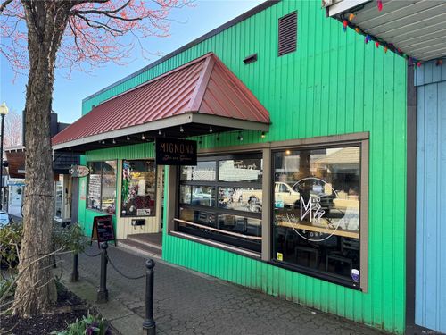 342 5th St, Courtenay, BC, V9N1K1 | Card Image