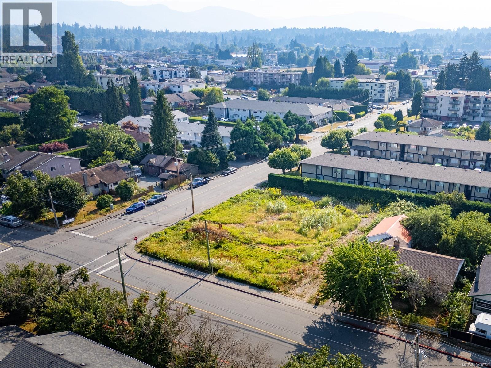 Land in Duncan 5