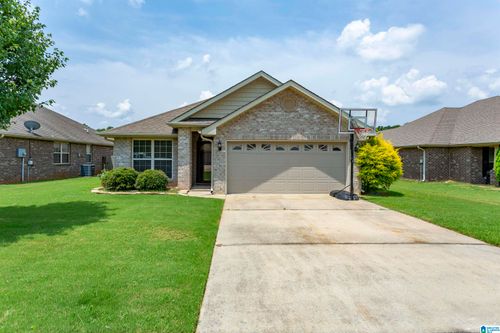 220 Makena Way, ALABASTER, AL, 35007-1200 | Card Image