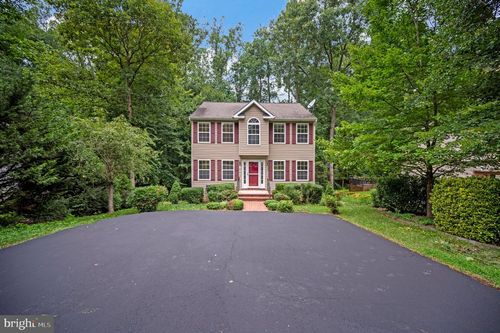 763 Canterbury Dr, Ruther Glen, VA, 22546-1045 | Card Image