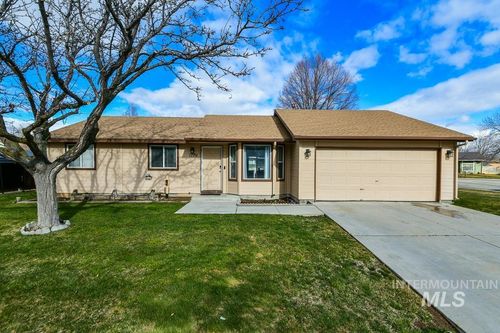 1770 E Oakcrest Dr, Meridian, ID, 83646-5729 | Card Image