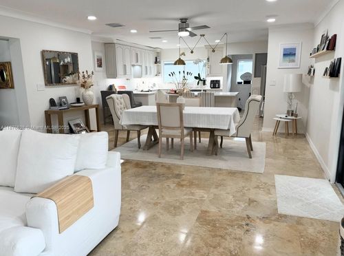 1960 Ne 30th St, Lighthouse Point, FL, 33064-7627 | Card Image