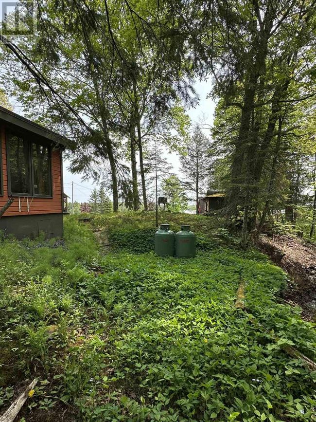 1943 V Line Rd, Home with 2 bedrooms, 1 bathrooms and null parking in Richards Landing ON | Image 6