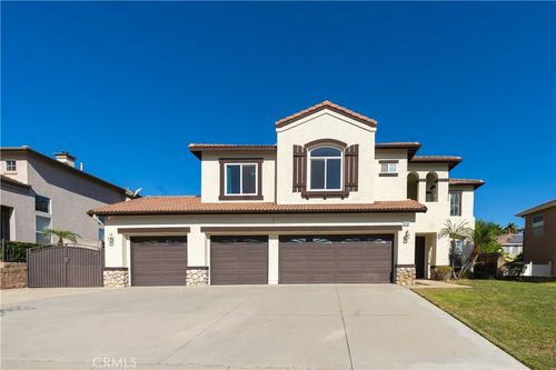 3122 Pinehurst Dr, Corona, CA, 92881-0928 | Card Image